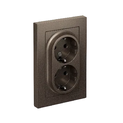 Розетка ATLASDESIGN двойная с заземлением со шторками 16А в сборе мокко