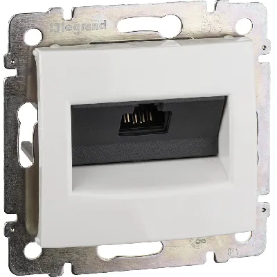 VALENA Розетка компьютерная RJ45х1 UTP белая