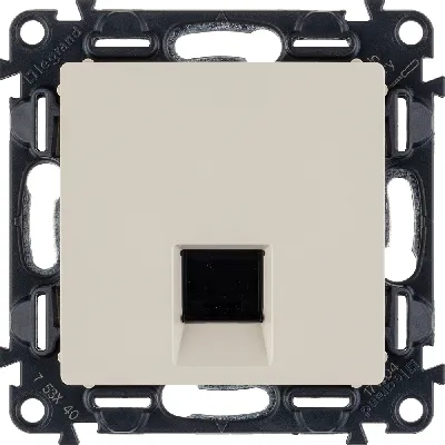 Valena LIFE Розетка информационная RJ45 категория 5е UTP с лицевой панелью слоновая кость